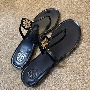 Tory Burch Black Patent Sandals with Gold Accents Sz 8